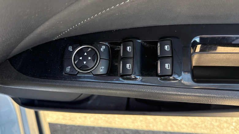 Ford Mondeo 1.5 EcoBoost Titanium 5dr Petrol Hatchback